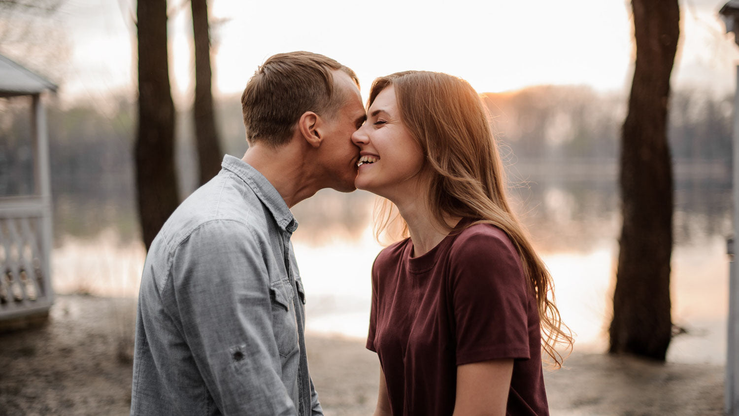 Timeless photography poses for couples