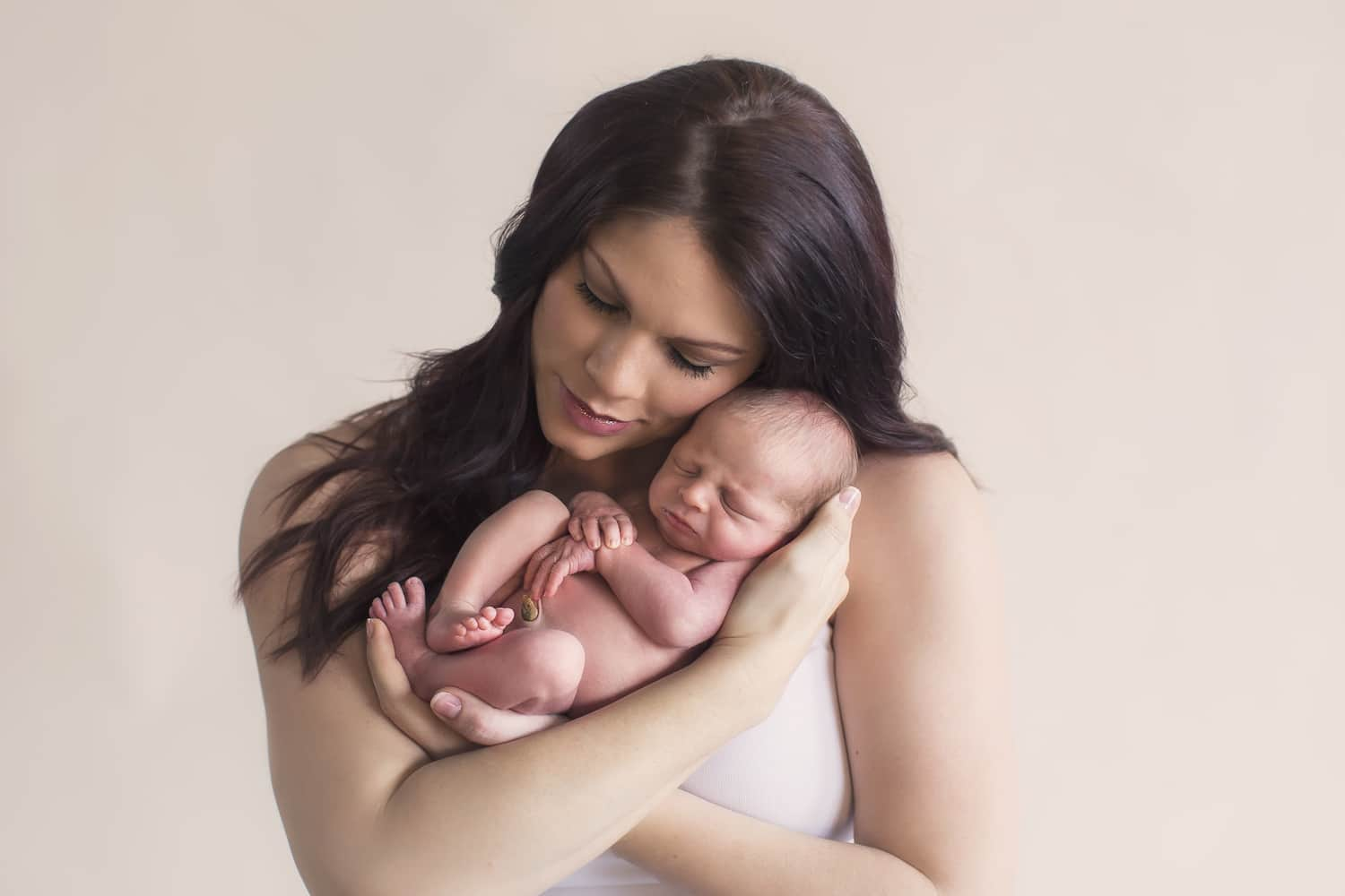 Mother-daughter photoshoot scene