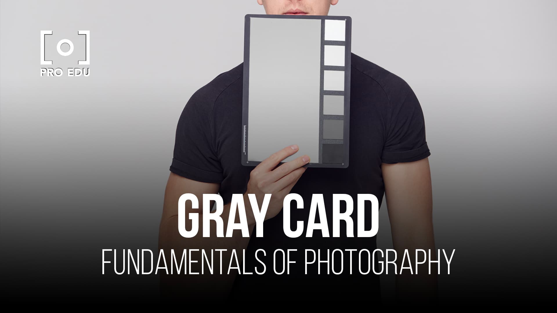 Achieving perfect white balance with the use of a gray card in photography