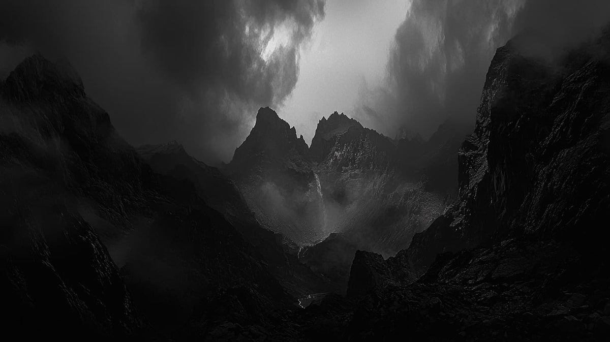 Ansel Adams: Master of Black-and-White Landscape Photography - Capturing Nature's Grandeur in Monochrome