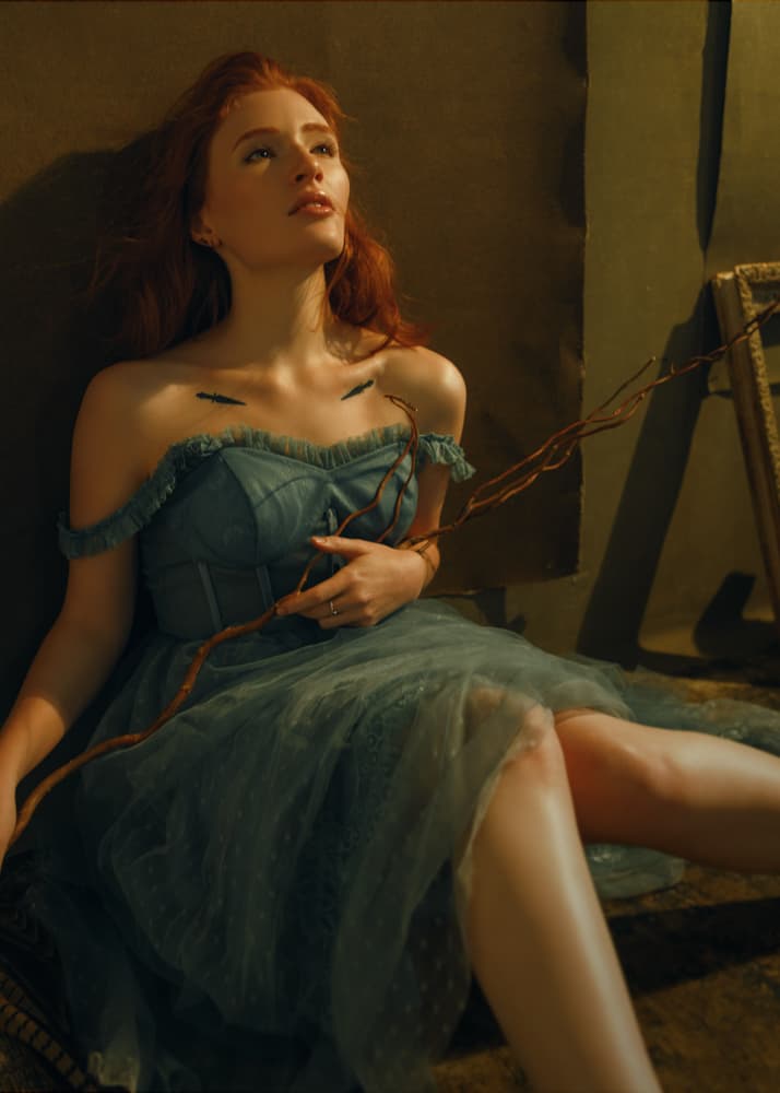 The art of shaping hard light woman portrait example from Jason buff 